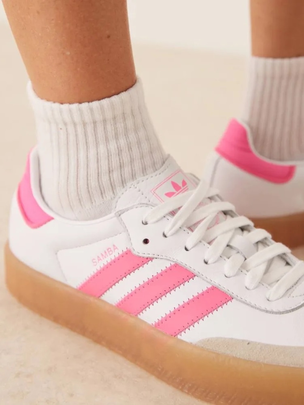 NWT Adidas Originals Sambae White and Bright Pink, W 7 - Picture 3 of 12